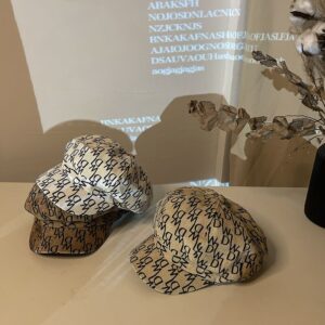 Girls Fashion Letter Pattern Beret