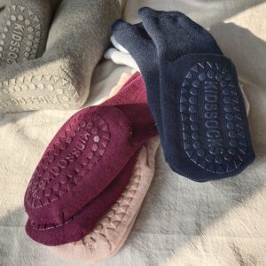 Kids Solid Color Dispensing Non-slip Socks