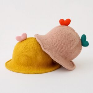 Fashion Bright Heart Decor Knitted Fisherman Hat