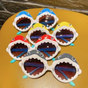 Kids Unisex Fashion Casual Cute Cartoon Shark Sunglasses