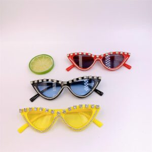 Girls Fashion Diamond Decor Triangle Frame Sunglasses