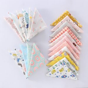 High Quality Newborn Baby Triangle Pattern Cartoon Bib Burp Cloth