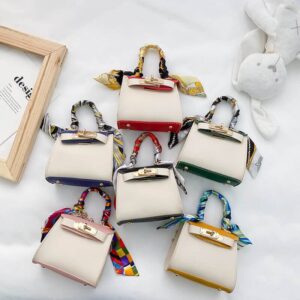 Girls Elegant Metal Buckle Design Portable Crossbody Bags