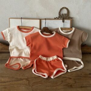 Baby Fashion Color Contrast Short Sleeve Top And Shorts Two-Piece Set