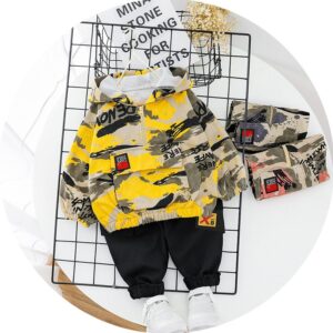Kids Camouflage Pattern Zipper Design Hooded Tops And Solid Color Pants Set