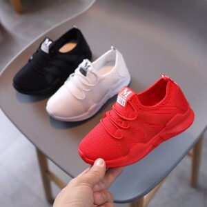 Kids Simple Solid Color Breathable Sneakers