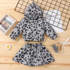 Girls Basic Long Sleeve Leopard Hooded Top And Skirt Set