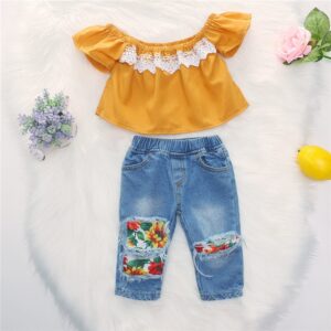 Girl Off-The-Shoulder Lace Fly Sleeve Tops And Sunflower Print Jeans Set