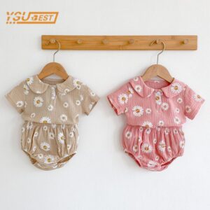 Baby Girls Cute Lapel Short Sleeve Daisy All Over Print T-Shirt And Elastic Shorts Sets