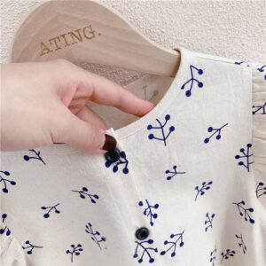 Girls Basic Puff Sleeve Single-breasted All Over Print Blouse