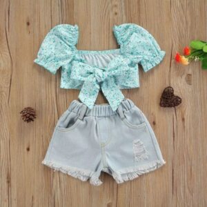 Kids Girls Sweet Short Puff Sleeve Floral All Over Print Knotted Top And Elastic Waist Ripped Denim Shorts Set