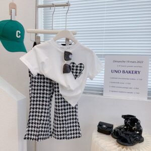 Kids Girls Casual Houndstooth Heart Pattern Round Neck Short Sleeve T-Shirt And Elastic Waist Flared Pants Set
