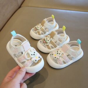 Kids Unisex Casual Cute Carto Bear Velcro Cover Toe Sandals